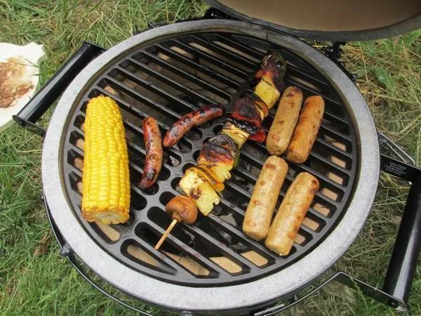 big green egg-minimax-polgrill
