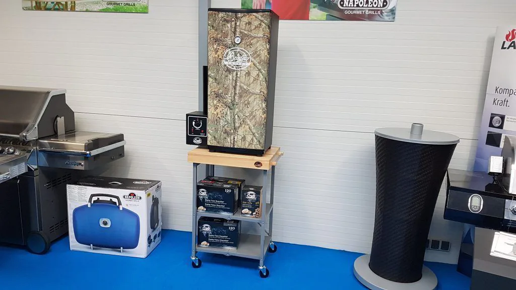 bradley_smoker_cart_polgrill