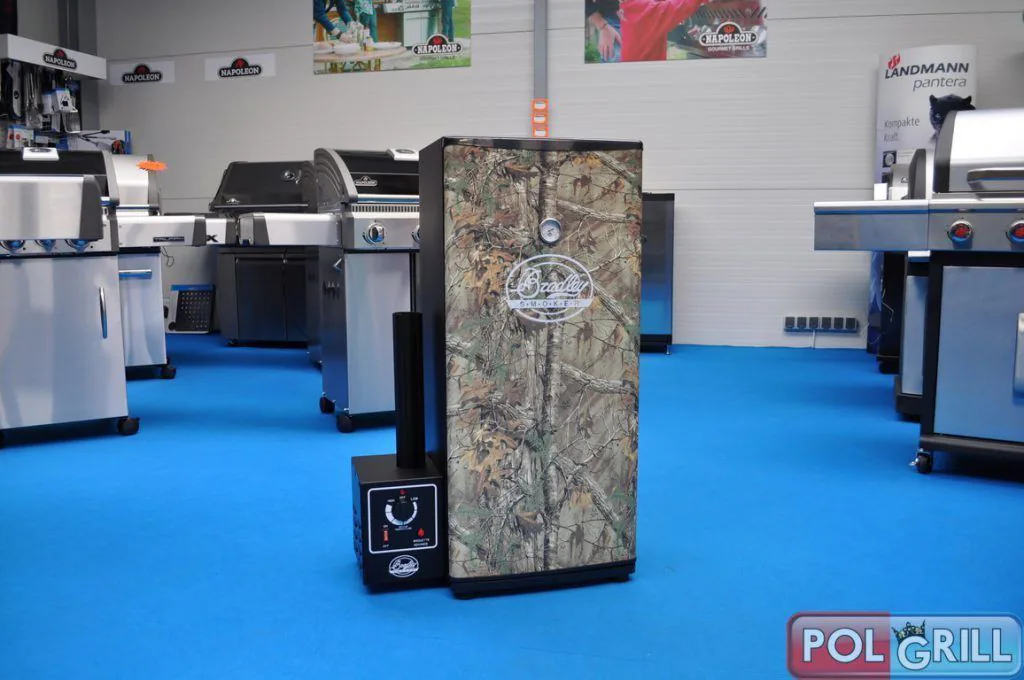 bradley_camo6_polgrill