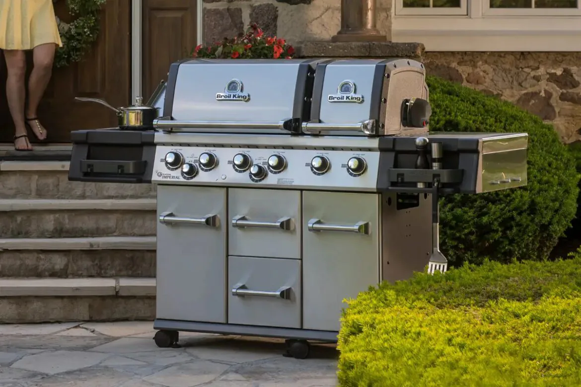 Grill-gazowy-Broil-King-Imperial-S690-polgrill