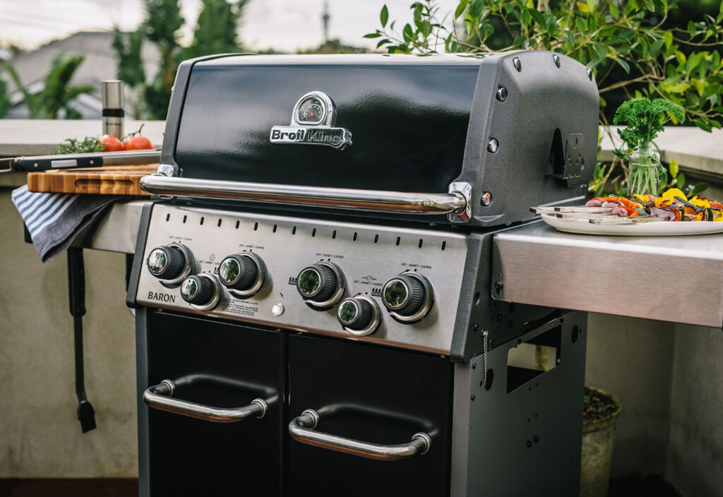Broil-King-Baron-490-one-of-the-best-gas-grills-to-buy-in-2021