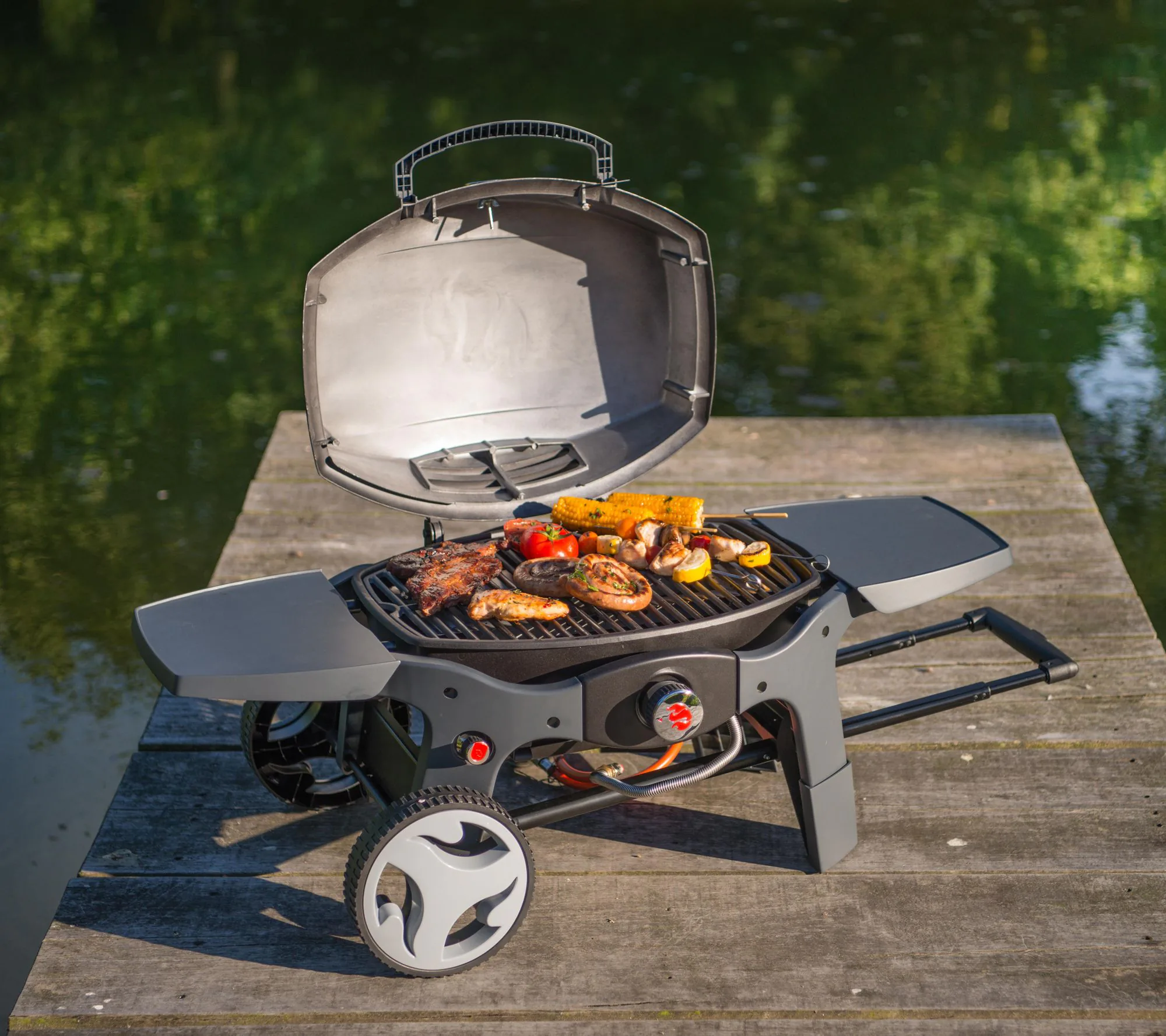 grill gazowy pantera 1,0 w plenerze